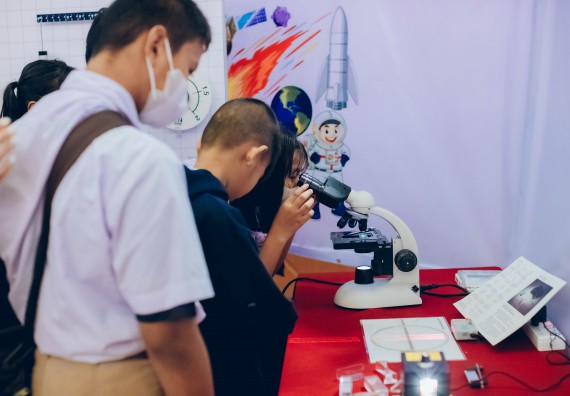 ภาพกิจกรรม  คณะวิทยาศาสตร์และเทคโนโลยี จัดนิทรรศการและกิจกรรมด้านวิทยาศาสตร์ เทคโนโลยีและนวัตกรรม (วทน.)  งานสัปดาห์วิทยาศาสตร์แห่งชาติ ส่วนภูมิภาค ประจำปี 2566