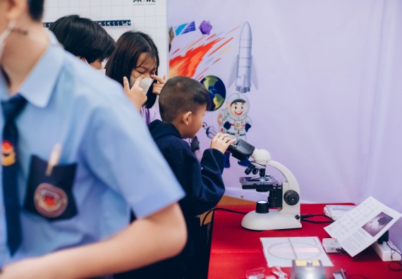 ภาพกิจกรรม  คณะวิทยาศาสตร์และเทคโนโลยี จัดนิทรรศการและกิจกรรมด้านวิทยาศาสตร์ เทคโนโลยีและนวัตกรรม (วทน.)  งานสัปดาห์วิทยาศาสตร์แห่งชาติ ส่วนภูมิภาค ประจำปี 2566