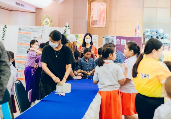 ภาพกิจกรรม  คณะวิทยาศาสตร์และเทคโนโลยี จัดนิทรรศการและกิจกรรมด้านวิทยาศาสตร์ เทคโนโลยีและนวัตกรรม (วทน.)  งานสัปดาห์วิทยาศาสตร์แห่งชาติ ส่วนภูมิภาค ประจำปี 2566