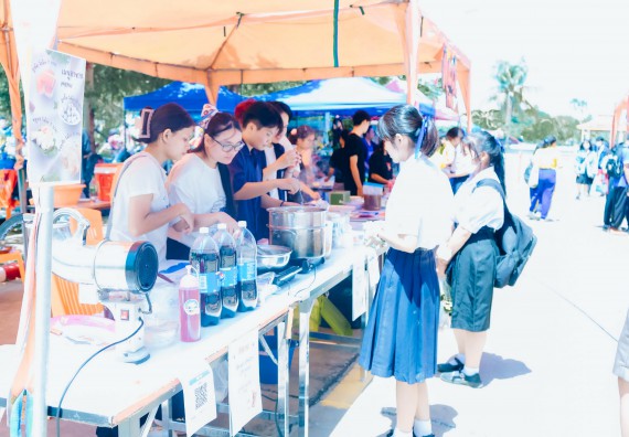 ภาพกิจกรรม  คณะวิทยาศาสตร์และเทคโนโลยี จัดนิทรรศการและกิจกรรมด้านวิทยาศาสตร์ เทคโนโลยีและนวัตกรรม (วทน.)  งานสัปดาห์วิทยาศาสตร์แห่งชาติ ส่วนภูมิภาค ประจำปี 2566