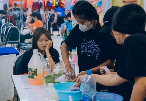 ภาพกิจกรรม  คณะวิทยาศาสตร์และเทคโนโลยี จัดนิทรรศการและกิจกรรมด้านวิทยาศาสตร์ เทคโนโลยีและนวัตกรรม (วทน.)  งานสัปดาห์วิทยาศาสตร์แห่งชาติ ส่วนภูมิภาค ประจำปี 2566