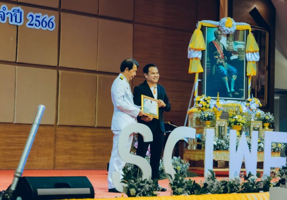 ภาพกิจกรรม  คณะวิทยาศาสตร์และเทคโนโลยี จัดพิธีถวายราชสดุดี พิธีถวายพานพุ่มสักการะและพิธีเปิด งานสัปดาห์วิทยาศาสตร์แห่งชาติ ส่วนภูมิภาค ประจำปี 2566