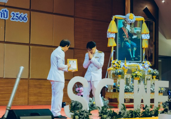 ภาพกิจกรรม  คณะวิทยาศาสตร์และเทคโนโลยี จัดพิธีถวายราชสดุดี พิธีถวายพานพุ่มสักการะและพิธีเปิด งานสัปดาห์วิทยาศาสตร์แห่งชาติ ส่วนภูมิภาค ประจำปี 2566