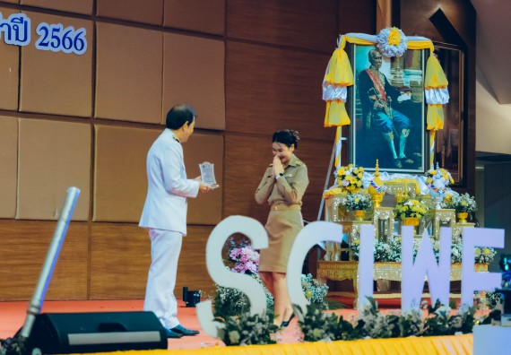 ภาพกิจกรรม  คณะวิทยาศาสตร์และเทคโนโลยี จัดพิธีถวายราชสดุดี พิธีถวายพานพุ่มสักการะและพิธีเปิด งานสัปดาห์วิทยาศาสตร์แห่งชาติ ส่วนภูมิภาค ประจำปี 2566