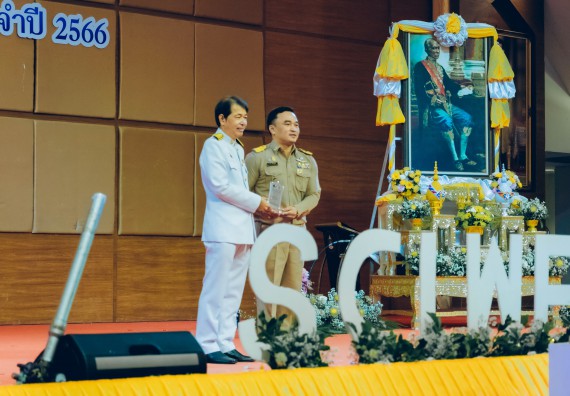 ภาพกิจกรรม  คณะวิทยาศาสตร์และเทคโนโลยี จัดพิธีถวายราชสดุดี พิธีถวายพานพุ่มสักการะและพิธีเปิด งานสัปดาห์วิทยาศาสตร์แห่งชาติ ส่วนภูมิภาค ประจำปี 2566