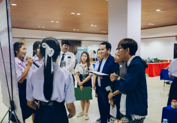 ภาพกิจกรรม  คณะวิทยาศาสตร์และเทคโนโลยี การประกวดนวัตกรรมทางอาหาร ระดับมัธยมศึกษาตอนปลาย งานสัปดาห์วิทยาศาสตร์แห่งชาติ ส่วนภูมิภาค ประจำปี 2566