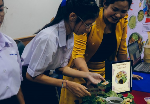 ภาพกิจกรรม  คณะวิทยาศาสตร์และเทคโนโลยี การประกวดนวัตกรรมทางอาหาร ระดับมัธยมศึกษาตอนปลาย งานสัปดาห์วิทยาศาสตร์แห่งชาติ ส่วนภูมิภาค ประจำปี 2566