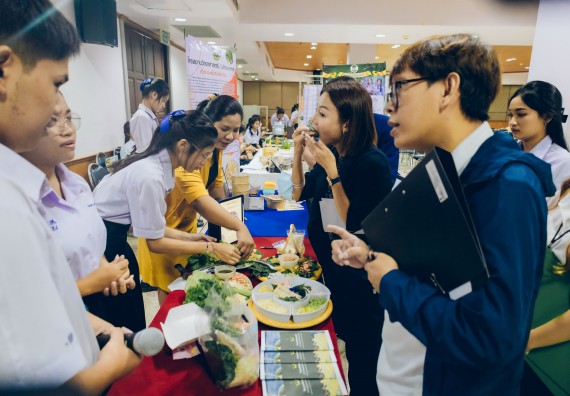 ภาพกิจกรรม  คณะวิทยาศาสตร์และเทคโนโลยี การประกวดนวัตกรรมทางอาหาร ระดับมัธยมศึกษาตอนปลาย งานสัปดาห์วิทยาศาสตร์แห่งชาติ ส่วนภูมิภาค ประจำปี 2566