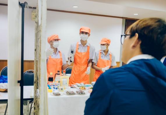 ภาพกิจกรรม  คณะวิทยาศาสตร์และเทคโนโลยี การประกวดนวัตกรรมทางอาหาร ระดับมัธยมศึกษาตอนปลาย งานสัปดาห์วิทยาศาสตร์แห่งชาติ ส่วนภูมิภาค ประจำปี 2566