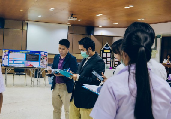 ภาพกิจกรรม  คณะวิทยาศาสตร์และเทคโนโลยี การประกวดโครงงานคณิตศาสตร์ ประเภทคณิตศาสตร์ประยุกต์ ระดับมัธยมศึกษาตอนต้น มัธยมศึกษาตอนปลาย งานสัปดาห์วิทยาศาสตร์แห่งชาติ ส่วนภูมิภาค ประจำปี 2566