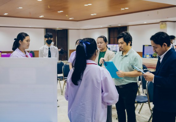 ภาพกิจกรรม  คณะวิทยาศาสตร์และเทคโนโลยี การประกวดโครงงานคณิตศาสตร์ ประเภทคณิตศาสตร์ประยุกต์ ระดับมัธยมศึกษาตอนต้น มัธยมศึกษาตอนปลาย งานสัปดาห์วิทยาศาสตร์แห่งชาติ ส่วนภูมิภาค ประจำปี 2566