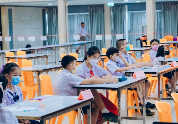 ภาพกิจกรรม  คณะวิทยาศาสตร์และเทคโนโลยี การแข่งขันตอบปัญหาวิทยาศาสตร์และเทคโนโลยี ระดับประถมศึกษา มัธยมศึกษาตอนต้น มัธยมศึกษาตอนปลาย งานสัปดาห์วิทยาศาสตร์แห่งชาติ ส่วนภูมิภาค ประจำปี 2566