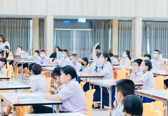 ภาพกิจกรรม  คณะวิทยาศาสตร์และเทคโนโลยี การแข่งขันตอบปัญหาวิทยาศาสตร์และเทคโนโลยี ระดับประถมศึกษา มัธยมศึกษาตอนต้น มัธยมศึกษาตอนปลาย งานสัปดาห์วิทยาศาสตร์แห่งชาติ ส่วนภูมิภาค ประจำปี 2566