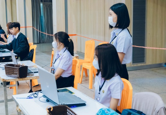 ภาพกิจกรรม  คณะวิทยาศาสตร์และเทคโนโลยี การแข่งขันตอบปัญหาวิทยาศาสตร์และเทคโนโลยี ระดับประถมศึกษา มัธยมศึกษาตอนต้น มัธยมศึกษาตอนปลาย งานสัปดาห์วิทยาศาสตร์แห่งชาติ ส่วนภูมิภาค ประจำปี 2566