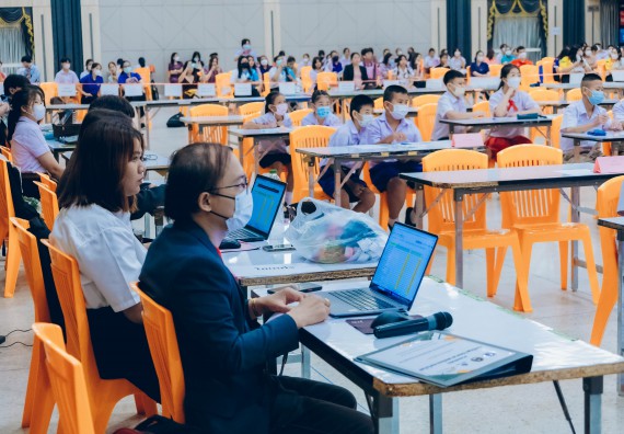 ภาพกิจกรรม  คณะวิทยาศาสตร์และเทคโนโลยี การแข่งขันตอบปัญหาวิทยาศาสตร์และเทคโนโลยี ระดับประถมศึกษา มัธยมศึกษาตอนต้น มัธยมศึกษาตอนปลาย งานสัปดาห์วิทยาศาสตร์แห่งชาติ ส่วนภูมิภาค ประจำปี 2566