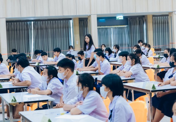 ภาพกิจกรรม  คณะวิทยาศาสตร์และเทคโนโลยี การแข่งขันตอบปัญหาวิทยาศาสตร์และเทคโนโลยี ระดับประถมศึกษา มัธยมศึกษาตอนต้น มัธยมศึกษาตอนปลาย งานสัปดาห์วิทยาศาสตร์แห่งชาติ ส่วนภูมิภาค ประจำปี 2566