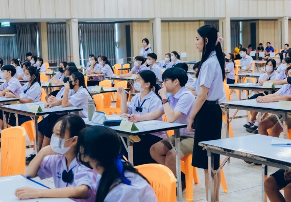 ภาพกิจกรรม  คณะวิทยาศาสตร์และเทคโนโลยี การแข่งขันตอบปัญหาวิทยาศาสตร์และเทคโนโลยี ระดับประถมศึกษา มัธยมศึกษาตอนต้น มัธยมศึกษาตอนปลาย งานสัปดาห์วิทยาศาสตร์แห่งชาติ ส่วนภูมิภาค ประจำปี 2566