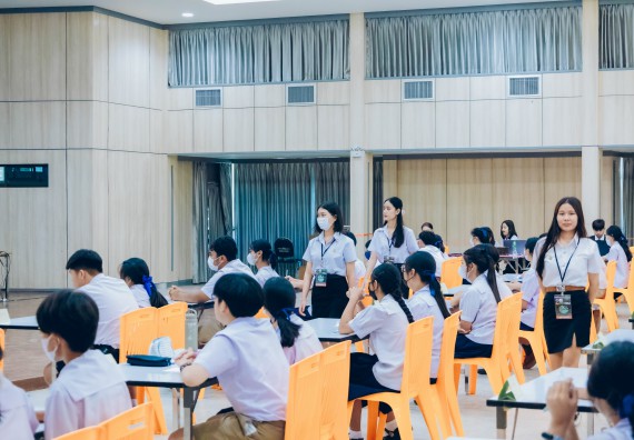 ภาพกิจกรรม  คณะวิทยาศาสตร์และเทคโนโลยี การแข่งขันตอบปัญหาวิทยาศาสตร์และเทคโนโลยี ระดับประถมศึกษา มัธยมศึกษาตอนต้น มัธยมศึกษาตอนปลาย งานสัปดาห์วิทยาศาสตร์แห่งชาติ ส่วนภูมิภาค ประจำปี 2566