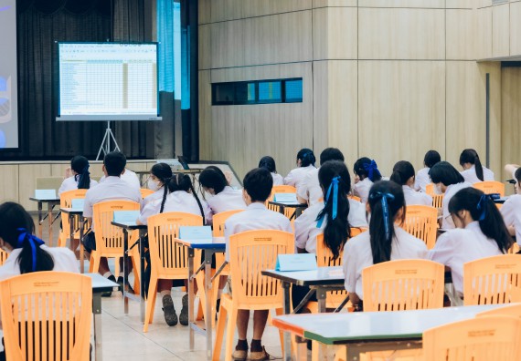 ภาพกิจกรรม  คณะวิทยาศาสตร์และเทคโนโลยี การแข่งขันตอบปัญหาวิทยาศาสตร์และเทคโนโลยี ระดับประถมศึกษา มัธยมศึกษาตอนต้น มัธยมศึกษาตอนปลาย งานสัปดาห์วิทยาศาสตร์แห่งชาติ ส่วนภูมิภาค ประจำปี 2566
