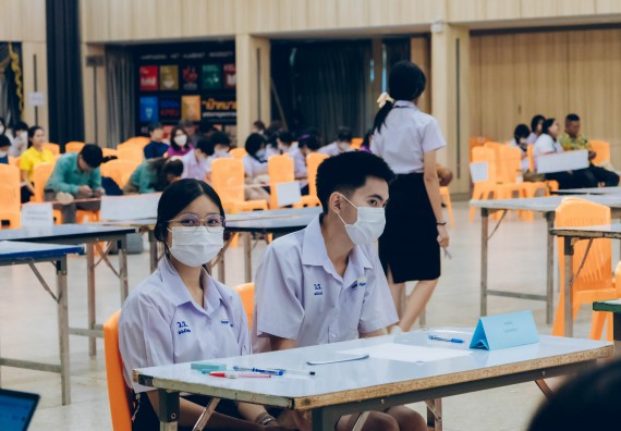 ภาพกิจกรรม  คณะวิทยาศาสตร์และเทคโนโลยี การแข่งขันตอบปัญหาวิทยาศาสตร์และเทคโนโลยี ระดับประถมศึกษา มัธยมศึกษาตอนต้น มัธยมศึกษาตอนปลาย งานสัปดาห์วิทยาศาสตร์แห่งชาติ ส่วนภูมิภาค ประจำปี 2566