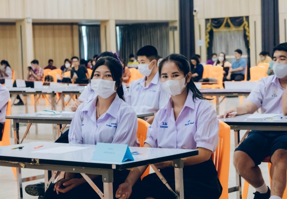 ภาพกิจกรรม  คณะวิทยาศาสตร์และเทคโนโลยี การแข่งขันตอบปัญหาวิทยาศาสตร์และเทคโนโลยี ระดับประถมศึกษา มัธยมศึกษาตอนต้น มัธยมศึกษาตอนปลาย งานสัปดาห์วิทยาศาสตร์แห่งชาติ ส่วนภูมิภาค ประจำปี 2566