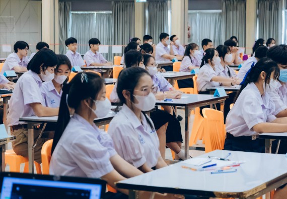 ภาพกิจกรรม  คณะวิทยาศาสตร์และเทคโนโลยี การแข่งขันตอบปัญหาวิทยาศาสตร์และเทคโนโลยี ระดับประถมศึกษา มัธยมศึกษาตอนต้น มัธยมศึกษาตอนปลาย งานสัปดาห์วิทยาศาสตร์แห่งชาติ ส่วนภูมิภาค ประจำปี 2566