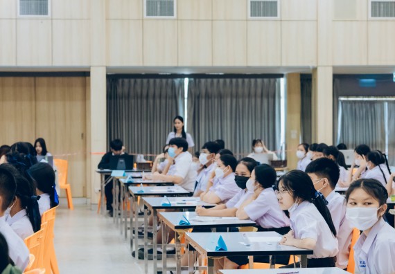 ภาพกิจกรรม  คณะวิทยาศาสตร์และเทคโนโลยี การแข่งขันตอบปัญหาวิทยาศาสตร์และเทคโนโลยี ระดับประถมศึกษา มัธยมศึกษาตอนต้น มัธยมศึกษาตอนปลาย งานสัปดาห์วิทยาศาสตร์แห่งชาติ ส่วนภูมิภาค ประจำปี 2566