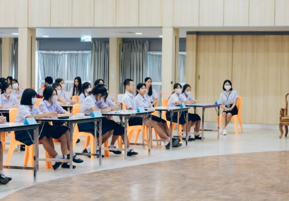 ภาพกิจกรรม  คณะวิทยาศาสตร์และเทคโนโลยี การแข่งขันตอบปัญหาวิทยาศาสตร์และเทคโนโลยี ระดับประถมศึกษา มัธยมศึกษาตอนต้น มัธยมศึกษาตอนปลาย งานสัปดาห์วิทยาศาสตร์แห่งชาติ ส่วนภูมิภาค ประจำปี 2566