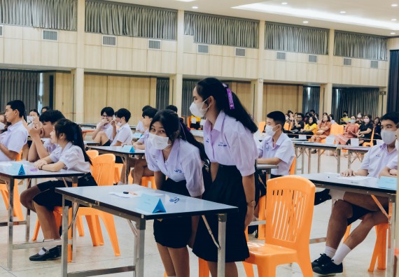 ภาพกิจกรรม  คณะวิทยาศาสตร์และเทคโนโลยี การแข่งขันตอบปัญหาวิทยาศาสตร์และเทคโนโลยี ระดับประถมศึกษา มัธยมศึกษาตอนต้น มัธยมศึกษาตอนปลาย งานสัปดาห์วิทยาศาสตร์แห่งชาติ ส่วนภูมิภาค ประจำปี 2566