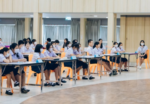 ภาพกิจกรรม  คณะวิทยาศาสตร์และเทคโนโลยี การแข่งขันตอบปัญหาวิทยาศาสตร์และเทคโนโลยี ระดับประถมศึกษา มัธยมศึกษาตอนต้น มัธยมศึกษาตอนปลาย งานสัปดาห์วิทยาศาสตร์แห่งชาติ ส่วนภูมิภาค ประจำปี 2566