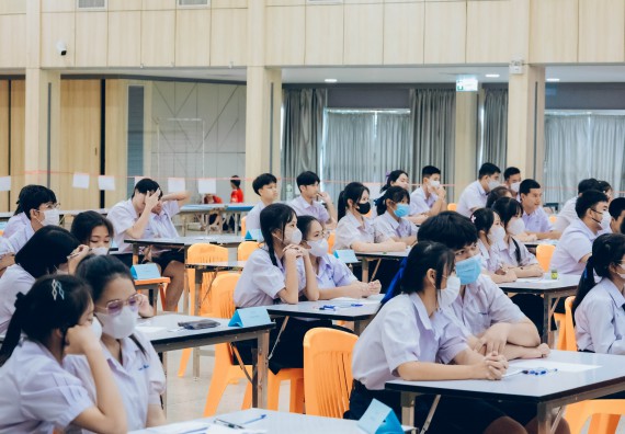 ภาพกิจกรรม  คณะวิทยาศาสตร์และเทคโนโลยี การแข่งขันตอบปัญหาวิทยาศาสตร์และเทคโนโลยี ระดับประถมศึกษา มัธยมศึกษาตอนต้น มัธยมศึกษาตอนปลาย งานสัปดาห์วิทยาศาสตร์แห่งชาติ ส่วนภูมิภาค ประจำปี 2566