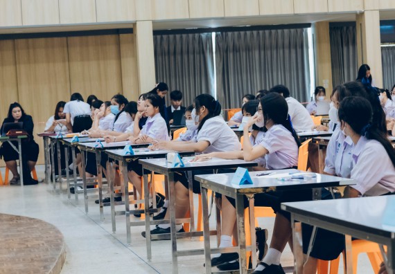 ภาพกิจกรรม  คณะวิทยาศาสตร์และเทคโนโลยี การแข่งขันตอบปัญหาวิทยาศาสตร์และเทคโนโลยี ระดับประถมศึกษา มัธยมศึกษาตอนต้น มัธยมศึกษาตอนปลาย งานสัปดาห์วิทยาศาสตร์แห่งชาติ ส่วนภูมิภาค ประจำปี 2566