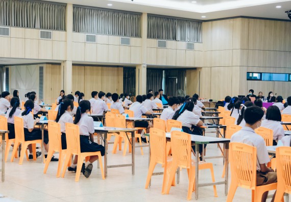 ภาพกิจกรรม  คณะวิทยาศาสตร์และเทคโนโลยี การแข่งขันตอบปัญหาวิทยาศาสตร์และเทคโนโลยี ระดับประถมศึกษา มัธยมศึกษาตอนต้น มัธยมศึกษาตอนปลาย งานสัปดาห์วิทยาศาสตร์แห่งชาติ ส่วนภูมิภาค ประจำปี 2566