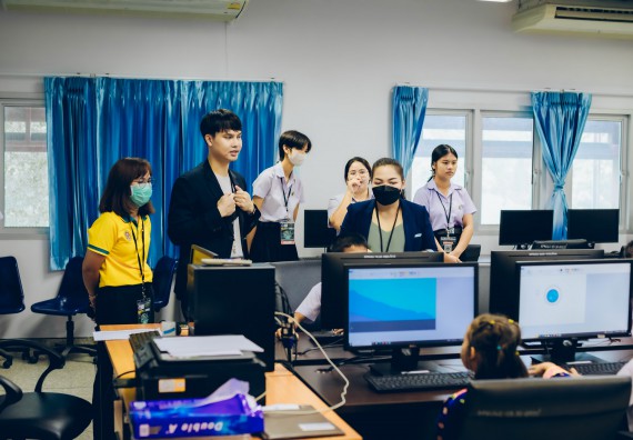 ภาพกิจกรรม   คณะวิทยาศาสตร์และเทคโนโลยี จัดการแข่งขันวาดภาพด้วยโปรแกรม Paint ระดับประถมศึกษาตอนต้น ประถมศึกษาตอนปลาย งานสัปดาห์วิทยาศาสตร์แห่งชาติ ส่วนภูมิภาค ประจำปี 2566