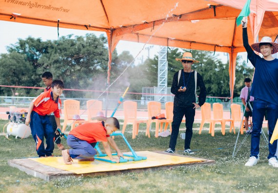 ภาพกิจกรรม  คณะวิทยาศาสตร์และเทคโนโลยี จัดการแข่งขันจรวดขวดน้ำ ระดับประถมศึกษา มัธยมศึกษาตอนต้น มัธยมศึกษาตอนปลาย งานสัปดาห์วิทยาศาสตร์แห่งชาติ ส่วนภูมิภาค ประจำปี 2566