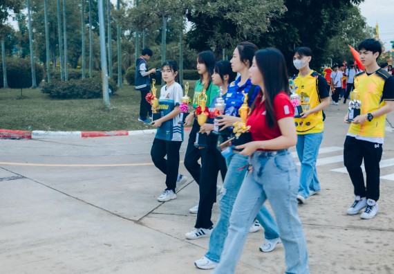 ภาพกิจกรรม  คณะวิทยาศาสตร์และเทคโนโลยี มหาวิทยาลัยราชภัฏกำแพงเพชร  จัดโครงการกีฬาสานสัมพันธ์คณะวิทยาศาสตร์และเทคโนโลยี