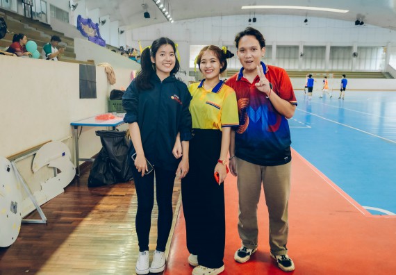 ภาพกิจกรรม  คณะวิทยาศาสตร์และเทคโนโลยี มหาวิทยาลัยราชภัฏกำแพงเพชร  จัดโครงการกีฬาสานสัมพันธ์คณะวิทยาศาสตร์และเทคโนโลยี