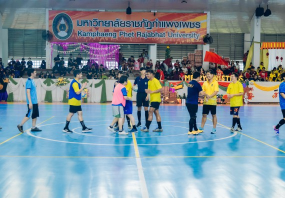 ภาพกิจกรรม  คณะวิทยาศาสตร์และเทคโนโลยี มหาวิทยาลัยราชภัฏกำแพงเพชร  จัดโครงการกีฬาสานสัมพันธ์คณะวิทยาศาสตร์และเทคโนโลยี