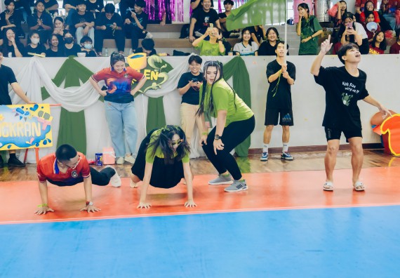 ภาพกิจกรรม  คณะวิทยาศาสตร์และเทคโนโลยี มหาวิทยาลัยราชภัฏกำแพงเพชร  จัดโครงการกีฬาสานสัมพันธ์คณะวิทยาศาสตร์และเทคโนโลยี