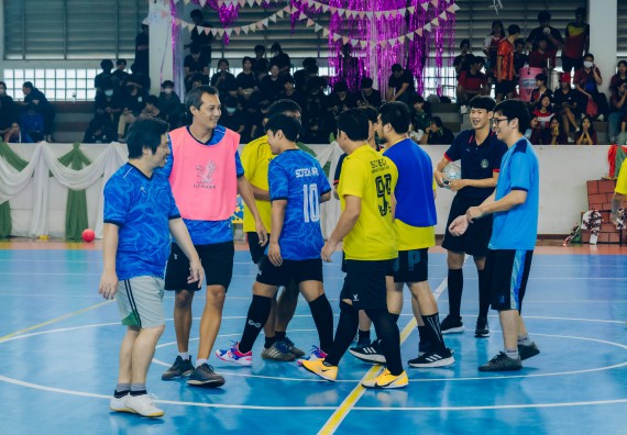 ภาพกิจกรรม  คณะวิทยาศาสตร์และเทคโนโลยี มหาวิทยาลัยราชภัฏกำแพงเพชร  จัดโครงการกีฬาสานสัมพันธ์คณะวิทยาศาสตร์และเทคโนโลยี