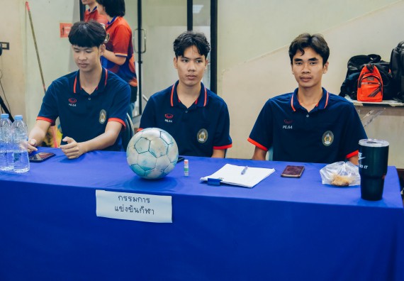 ภาพกิจกรรม  คณะวิทยาศาสตร์และเทคโนโลยี มหาวิทยาลัยราชภัฏกำแพงเพชร  จัดโครงการกีฬาสานสัมพันธ์คณะวิทยาศาสตร์และเทคโนโลยี