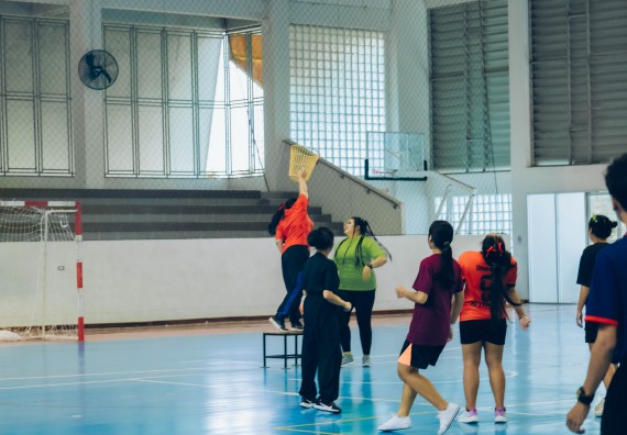 ภาพกิจกรรม  คณะวิทยาศาสตร์และเทคโนโลยี มหาวิทยาลัยราชภัฏกำแพงเพชร  จัดโครงการกีฬาสานสัมพันธ์คณะวิทยาศาสตร์และเทคโนโลยี