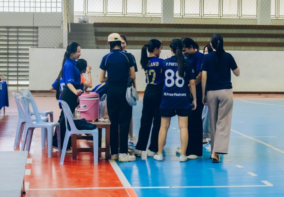 ภาพกิจกรรม  คณะวิทยาศาสตร์และเทคโนโลยี มหาวิทยาลัยราชภัฏกำแพงเพชร  จัดโครงการกีฬาสานสัมพันธ์คณะวิทยาศาสตร์และเทคโนโลยี