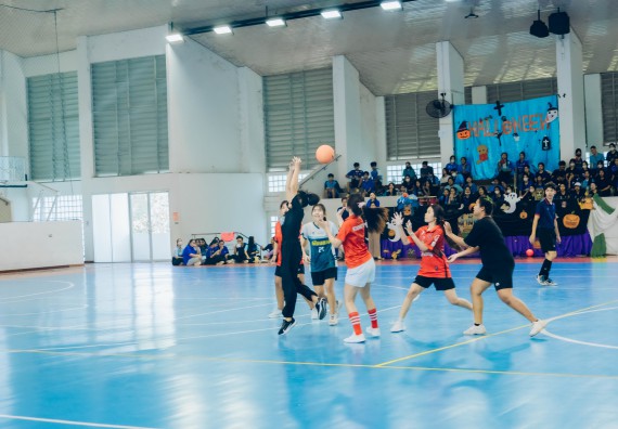 ภาพกิจกรรม  คณะวิทยาศาสตร์และเทคโนโลยี มหาวิทยาลัยราชภัฏกำแพงเพชร  จัดโครงการกีฬาสานสัมพันธ์คณะวิทยาศาสตร์และเทคโนโลยี