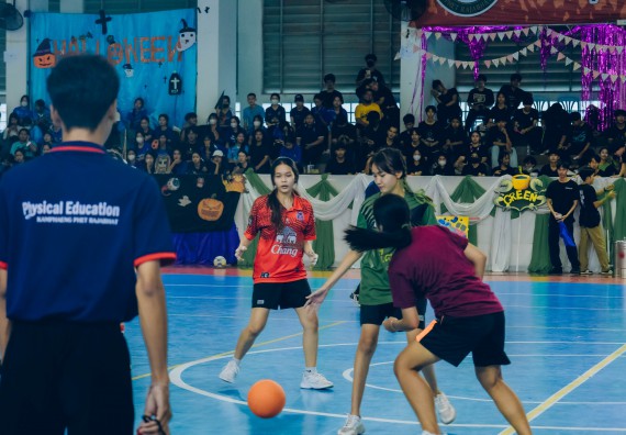 ภาพกิจกรรม  คณะวิทยาศาสตร์และเทคโนโลยี มหาวิทยาลัยราชภัฏกำแพงเพชร  จัดโครงการกีฬาสานสัมพันธ์คณะวิทยาศาสตร์และเทคโนโลยี