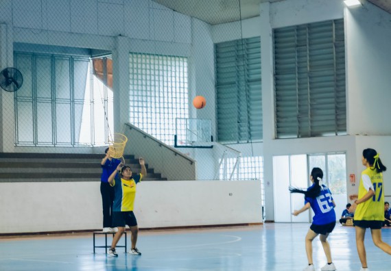 ภาพกิจกรรม  คณะวิทยาศาสตร์และเทคโนโลยี มหาวิทยาลัยราชภัฏกำแพงเพชร  จัดโครงการกีฬาสานสัมพันธ์คณะวิทยาศาสตร์และเทคโนโลยี