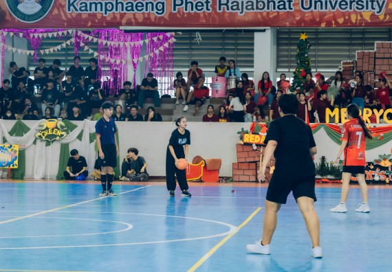 ภาพกิจกรรม  คณะวิทยาศาสตร์และเทคโนโลยี มหาวิทยาลัยราชภัฏกำแพงเพชร  จัดโครงการกีฬาสานสัมพันธ์คณะวิทยาศาสตร์และเทคโนโลยี