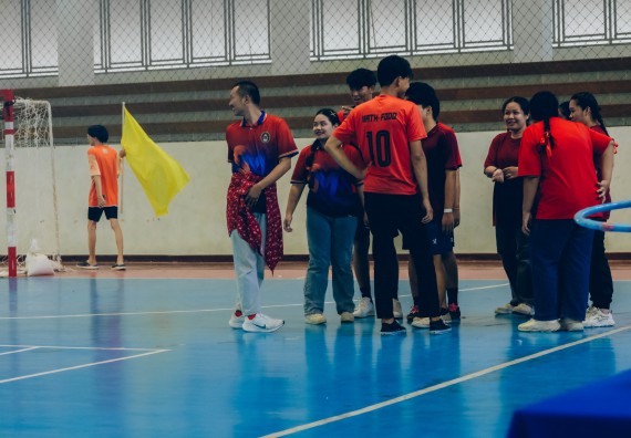 ภาพกิจกรรม  คณะวิทยาศาสตร์และเทคโนโลยี มหาวิทยาลัยราชภัฏกำแพงเพชร  จัดโครงการกีฬาสานสัมพันธ์คณะวิทยาศาสตร์และเทคโนโลยี