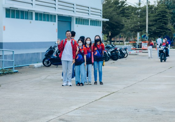 ภาพกิจกรรม  คณะวิทยาศาสตร์และเทคโนโลยี มหาวิทยาลัยราชภัฏกำแพงเพชร  จัดโครงการกีฬาสานสัมพันธ์คณะวิทยาศาสตร์และเทคโนโลยี