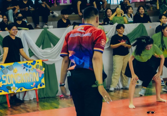 ภาพกิจกรรม  คณะวิทยาศาสตร์และเทคโนโลยี มหาวิทยาลัยราชภัฏกำแพงเพชร  จัดโครงการกีฬาสานสัมพันธ์คณะวิทยาศาสตร์และเทคโนโลยี